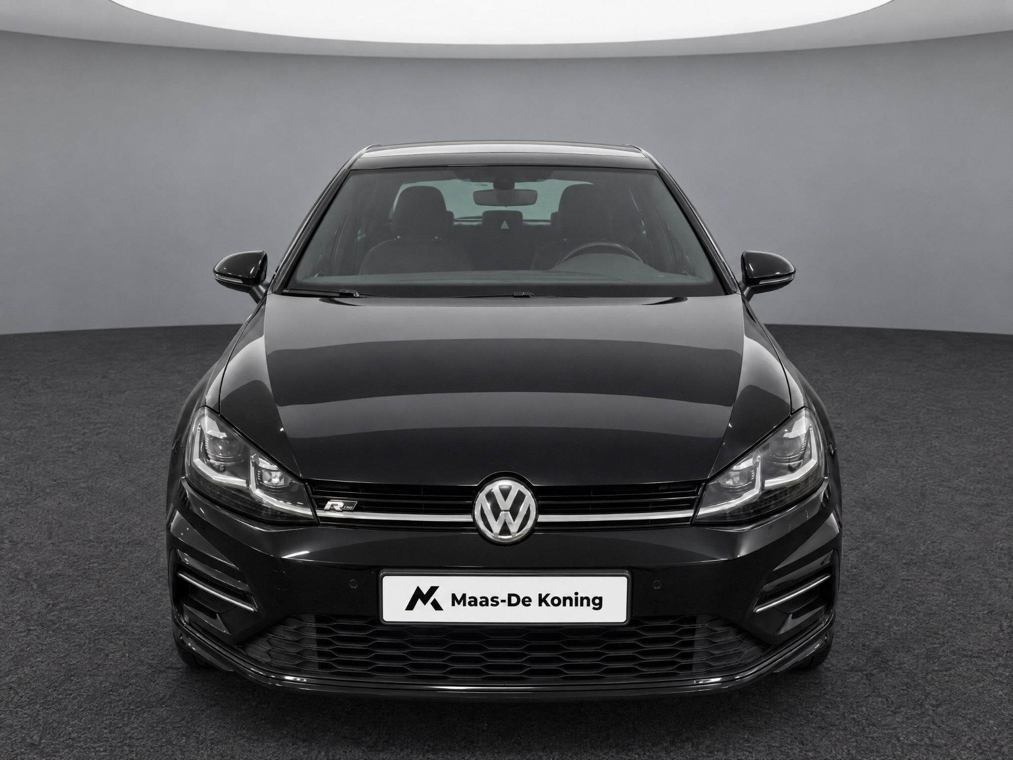 Volkswagen Golf 1.5 TSI 150pk DSG Highline Business R · App, 4 cilinders, 150 pk, Zwart, Origineel Nederlands