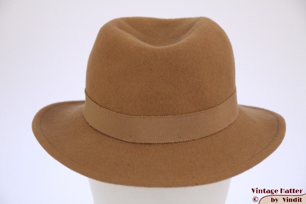Vintage Dames gleufhoed Mayser beige bruin 55 = S tot XS, Kleding | Dames, Mayser, 55 cm (S, 6⅞ inch) of minder, Hoed, Ophalen of Verzenden