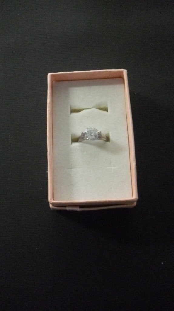 Verzilverde Ring met stras maat 17, Met kristal, Verzenden, Zo goed als nieuw, 17 tot 18