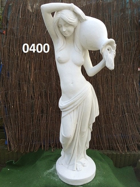 Vrouw leeg de kruik.   nr  0400, Ophalen, Nieuw, Beton, Fontein