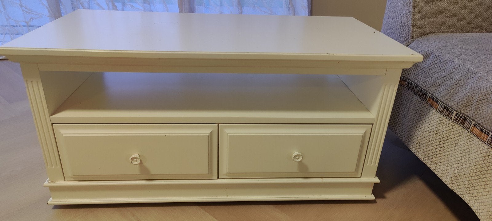 Crème salontafel met 2 lades en wielen, 92x46cm, Huis en Inrichting, Ophalen, Minder dan 50 cm, Gebruikt, 100 tot 150 cm