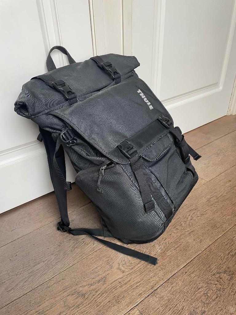Thule Covert DSLR Backpack, Ophalen of Verzenden, Gebruikt, Rugtas, Overige merken