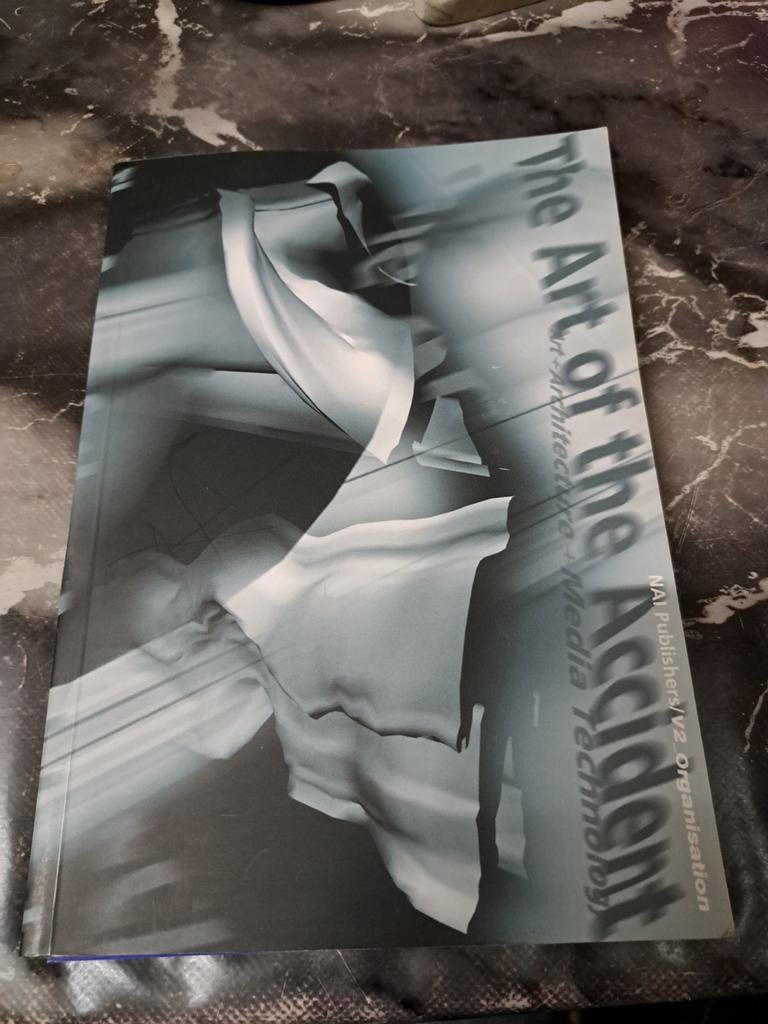 The art of the accident, Architecten, Ophalen of Verzenden, Zo goed als nieuw
