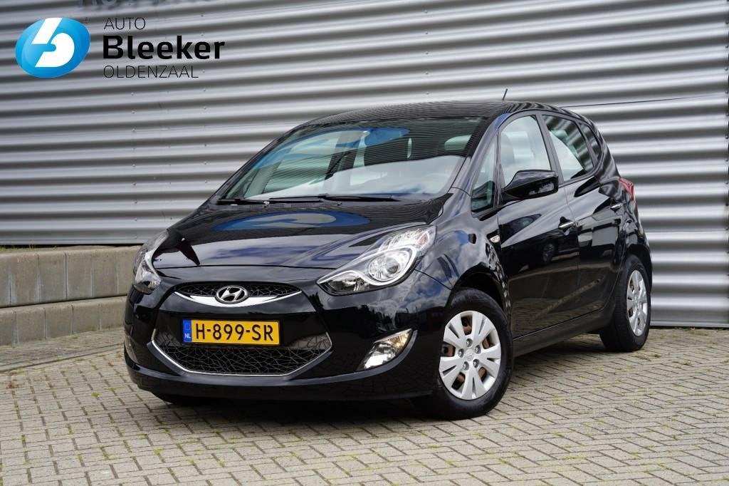 Hyundai Ix20 1.6I 124PK Airco Navi Camera BT PDC HOGE-instap, Voorwielaandrijving, Gebruikt, 1591 cc, 4 cilinders