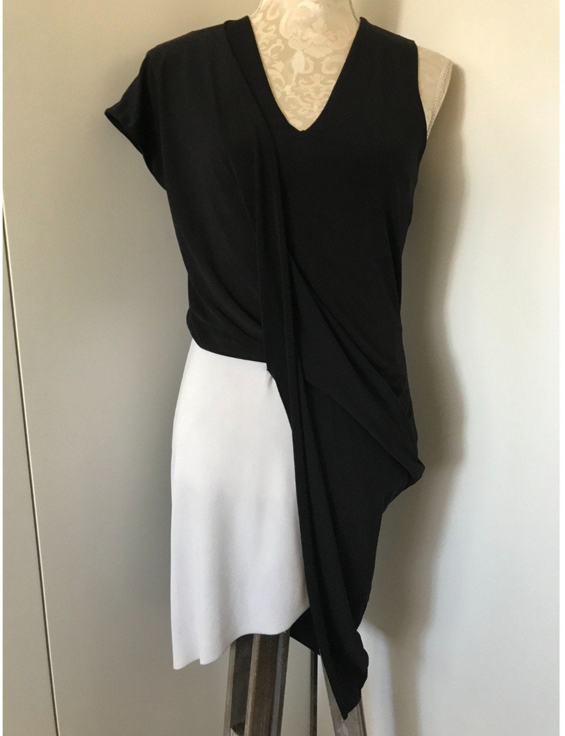 Zwart-Wit Jurkje van Zara, Kleding | Dames, Ophalen of Verzenden, Zo goed als nieuw, Maat 36 (S), Boven de knie