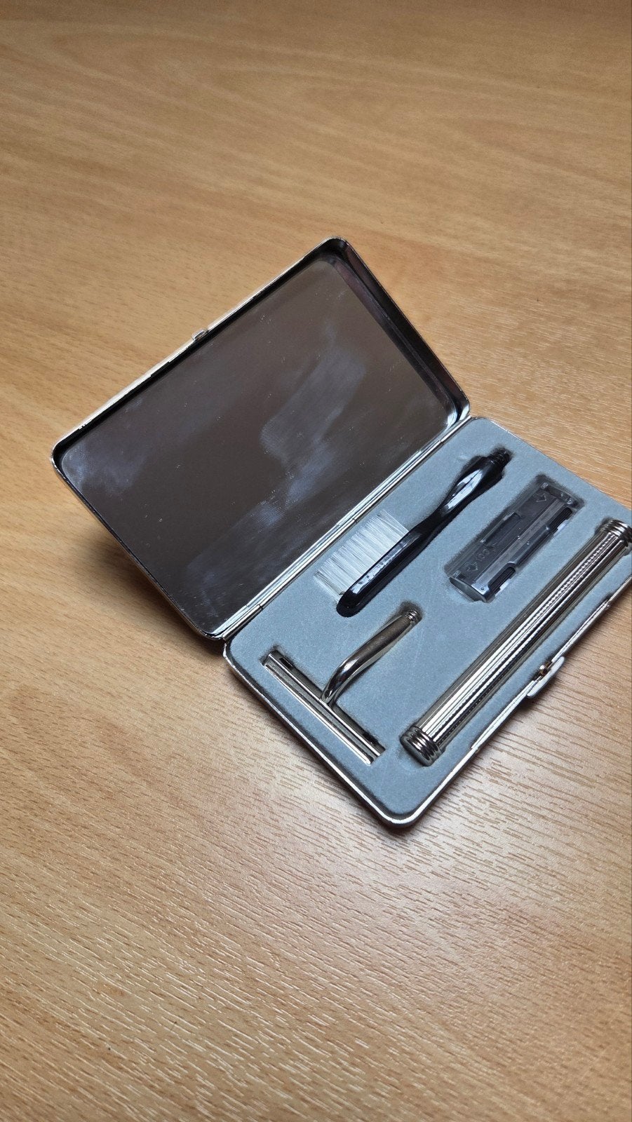 Reis Scheerset in Compacte Metalen Etui, Ophalen, Zo goed als nieuw, Overige typen