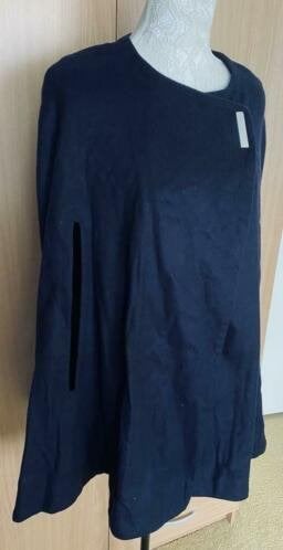 Hearts & More cape maat M NIEUW [DM, Kleding | Dames, Overige Dameskleding, Ophalen of Verzenden, Nieuw