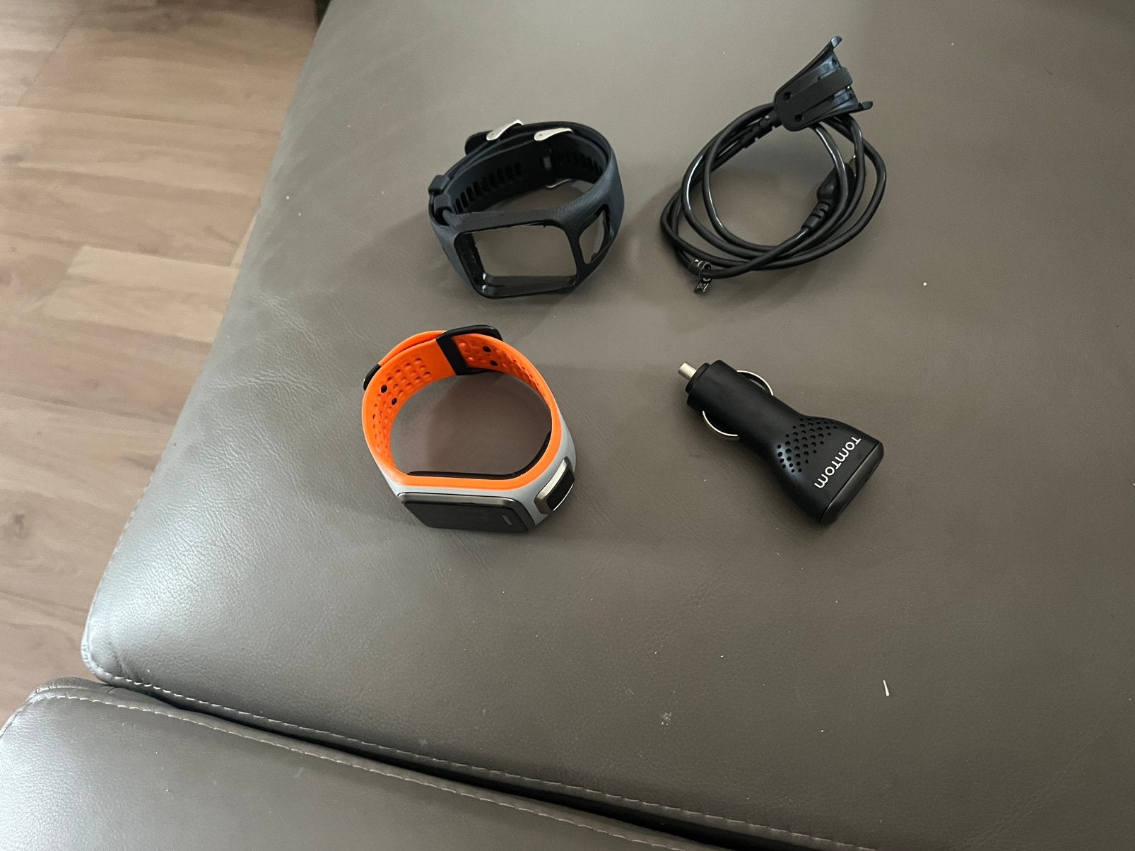 Tomtom golfer 2+2extra siliconen bandjes zwart., Ophalen, Gebruikt