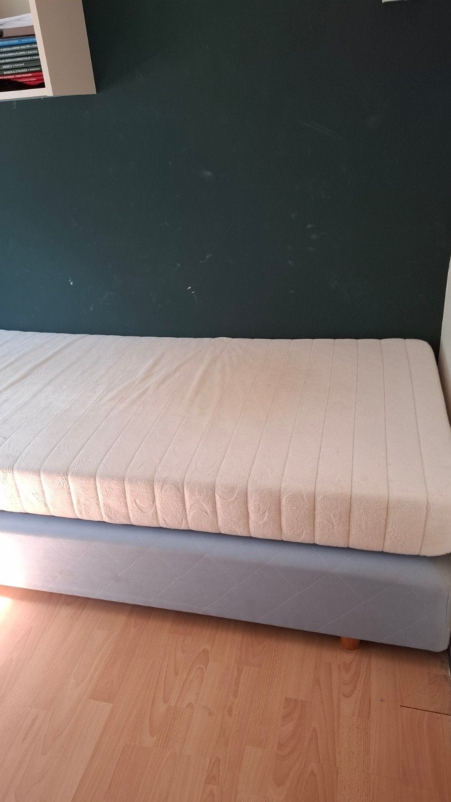 Eenpersoons boxspring, Huis en Inrichting, Slaapkamer | Matrassen en Bedbodems, Gebruikt, Matras, 90 cm, 200 cm, Eenpersoons, Ophalen