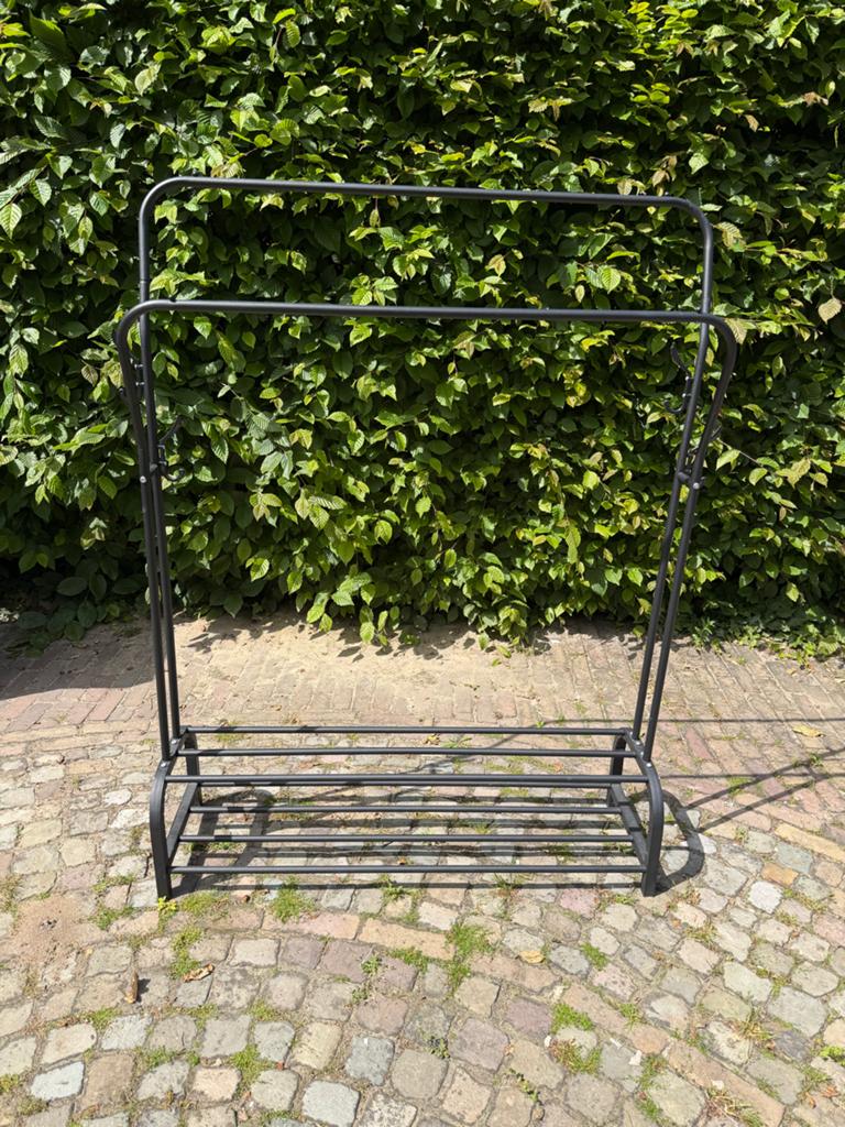 Zwart metalen kledingrek met dubbele stang, Kleding | Dames, Ophalen, Zo goed als nieuw