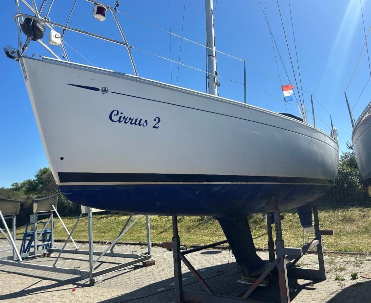 Dufour 30 Classic uit 2002, Ophalen, 9 m, Gebruikt, Binnenboordmotor