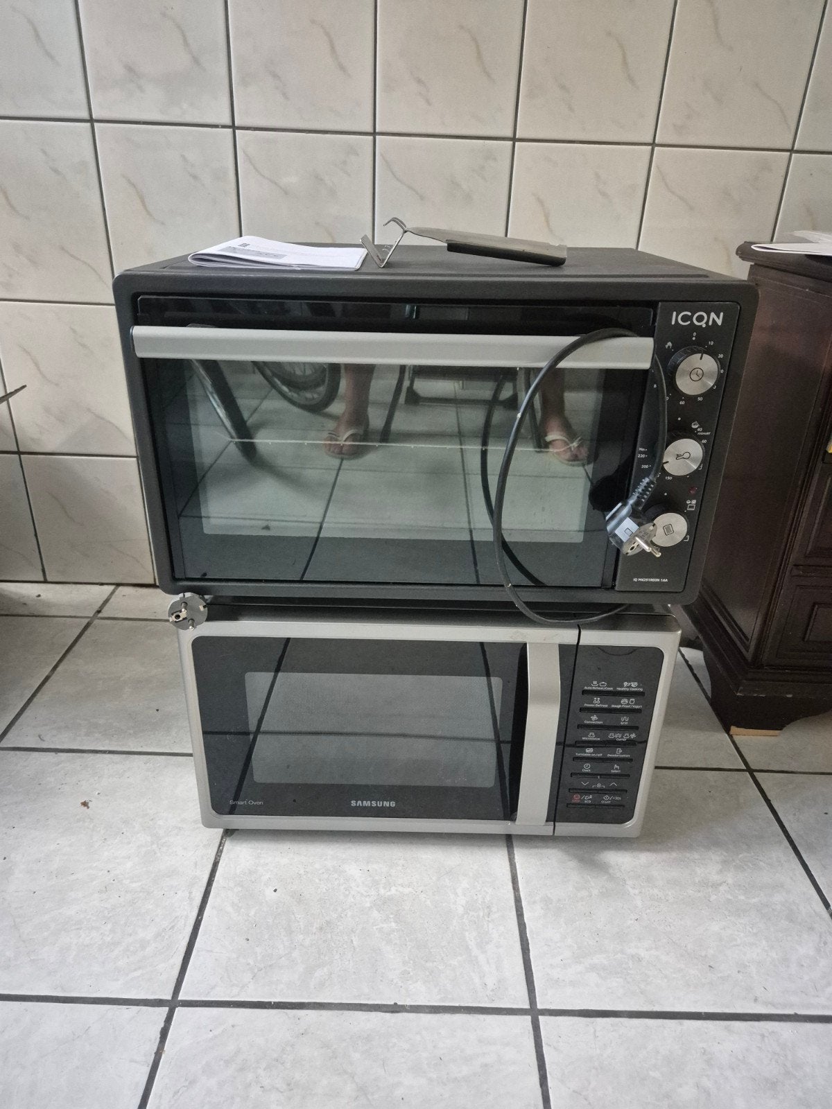 Mini-oven (42L) & Combi-magnetron (28L), Ophalen, Minder dan 45 cm, Draaiplateau, Vrijstaand