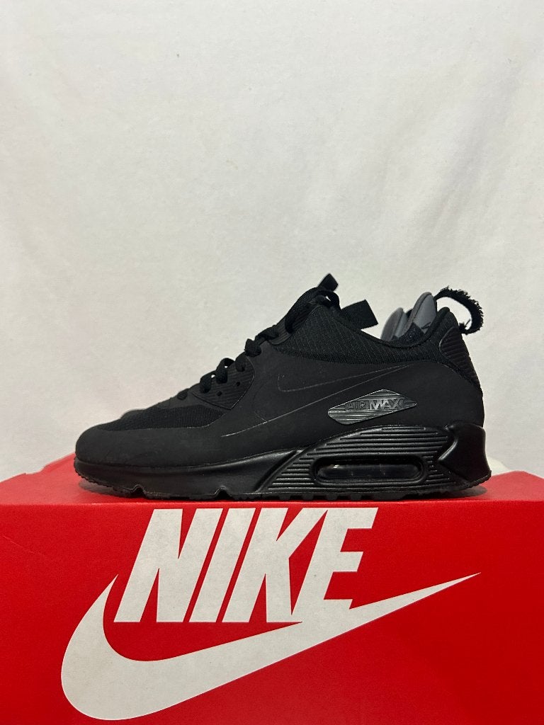 ALS NIEUW! Maat 42 - Nike Air Max 90 Mid Winter Triple Black, Verzenden, Zwart, Nike, Nike