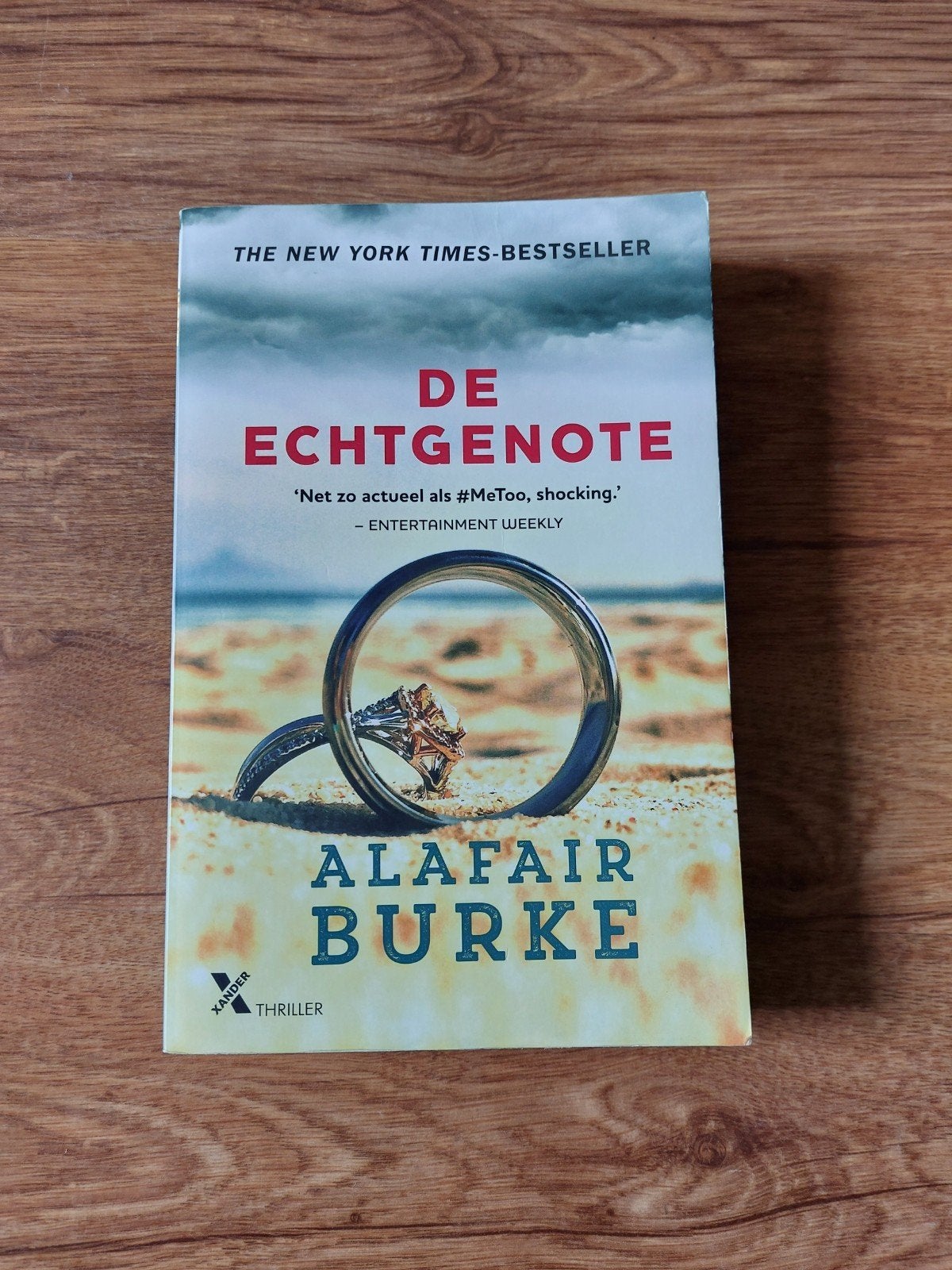 Thriller van Alafair Burke • De echtgenote, Ophalen of Verzenden, Zo goed als nieuw, Alafair Burke