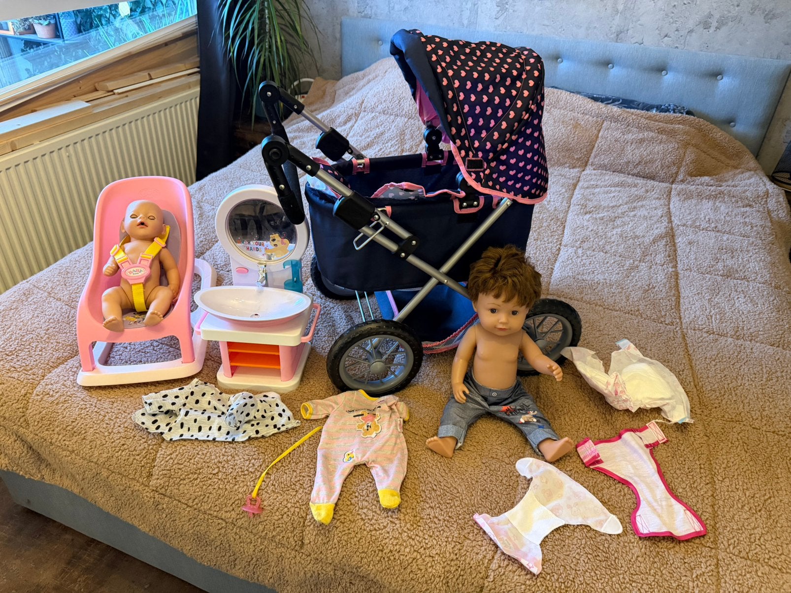 Baby Born poppen set met kinderwagen en accessoires, Kinderen en Baby's, Speelgoed | Poppen, Ophalen, Gebruikt, Babypop