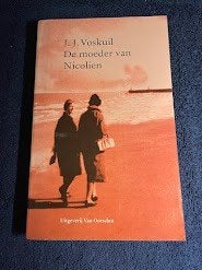 Boek: De moeder van Nicolien – J.J. Voskuil., Gelezen, J.J. Voskuil., Ophalen of Verzenden, Nederland