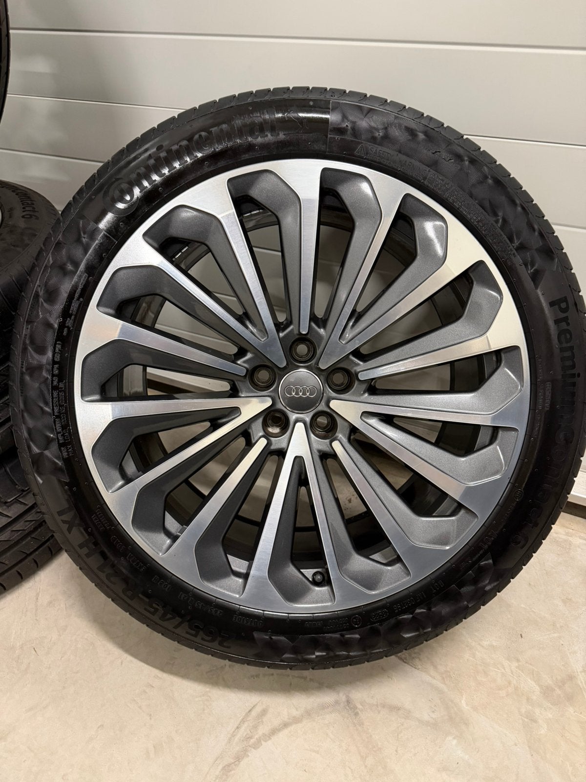 originele audi Etron Q7 SQ7 velgen 21 inch zomerbanden 5x112, Ophalen of Verzenden, Zomerbanden, Banden en Velgen