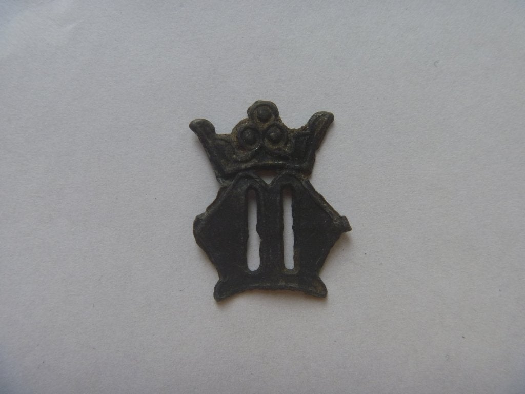 Bodemvondst.Pelgrimsinsigne.Gekroonde M.Maria. Middeleeuws, Ophalen of Verzenden