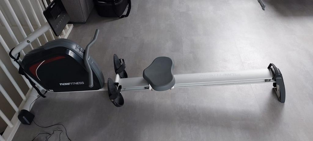 Roeiapparaat flowfitness, Ophalen, Zo goed als nieuw, Overige typen