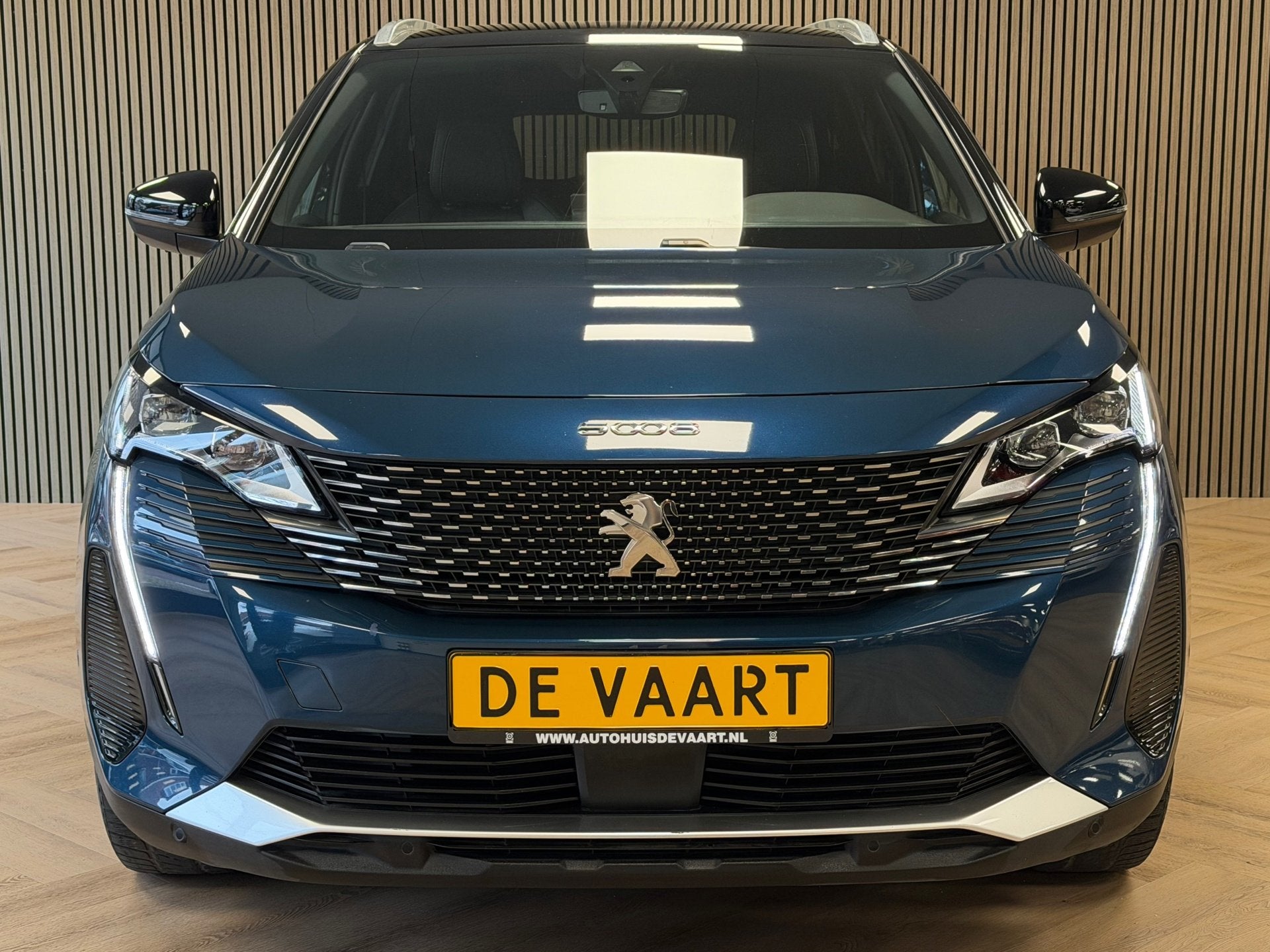 Peugeot 5008 1.2 PureTech GT 7 PERS. NAVIGATIE CAMERA APPLE, Voorwielaandrijving, Gebruikt, Met garantie (alle), Blauw