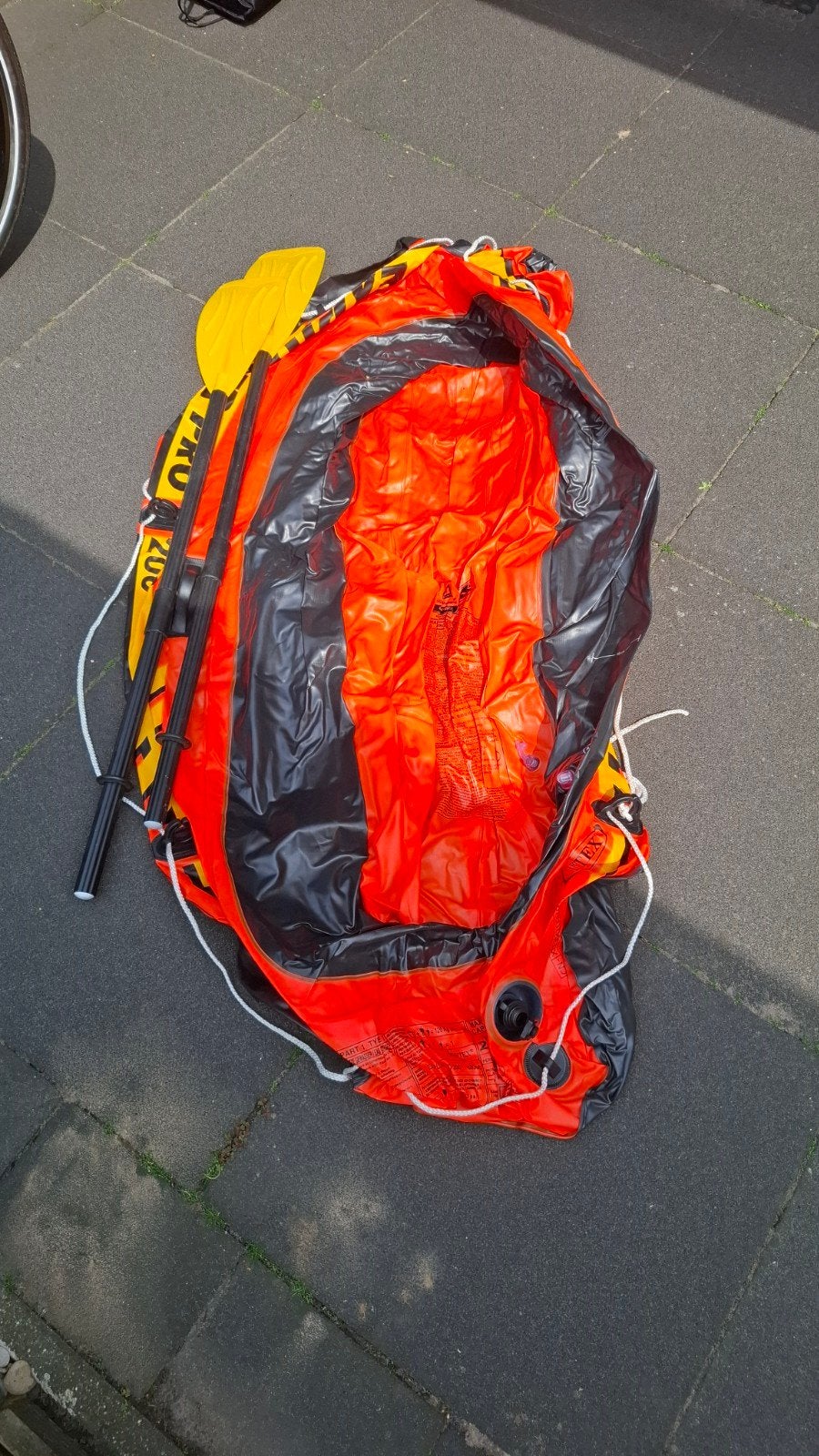 Intex Explorer Pro 200 opblaasboot met peddels, Ophalen of Verzenden, Gebruikt
