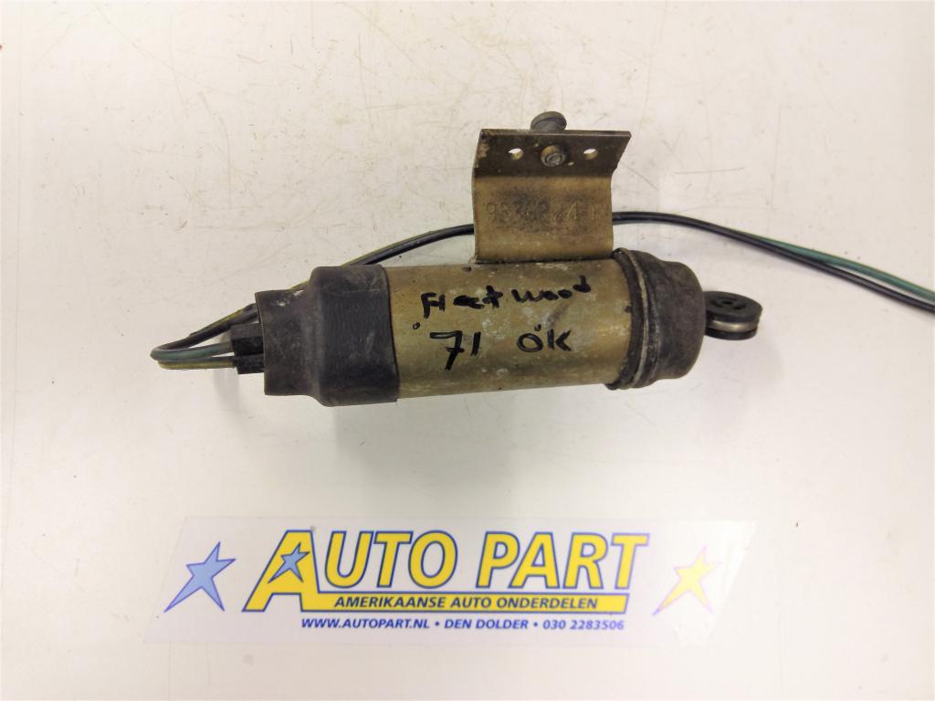 Cadillac deur servomotor 1971-1975, Gebruikt, Info@gm.com, Ophalen of Verzenden, Amerikaanse onderdelen