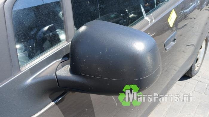 Buitenspiegel links van een Chevrolet Spark, Gebruikt, -, -, Ophalen of Verzenden