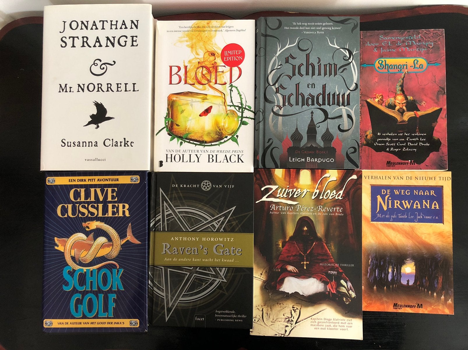 Set van 8 boeken Leigh Bardugo, Clive Cussler, Ophalen of Verzenden, Gelezen