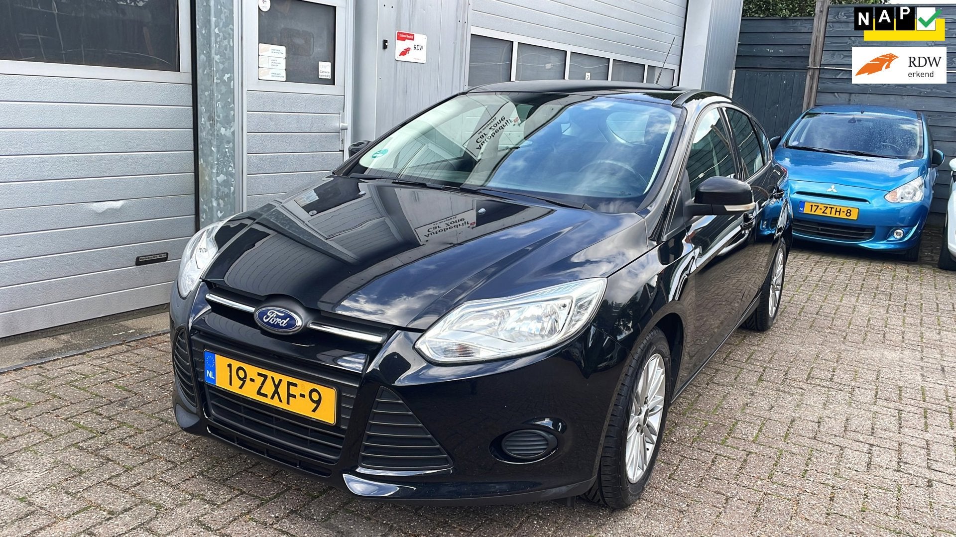 Ford Focus 1.0 EcoBoost Trend 2013-NAP-Airco-Velgen-APK 2027, Gebruikt, Zwart, 635 kg, Zwart