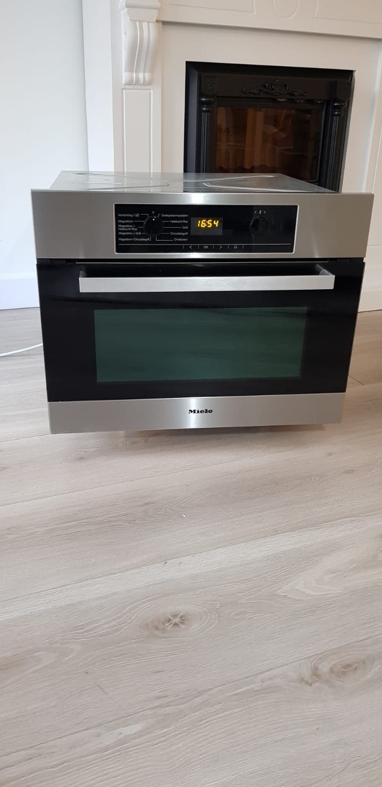 Miele combi magnetron H5040bm in goeie conditie!, Witgoed en Apparatuur, Magnetrons, Ophalen of Verzenden, Zo goed als nieuw, Oven