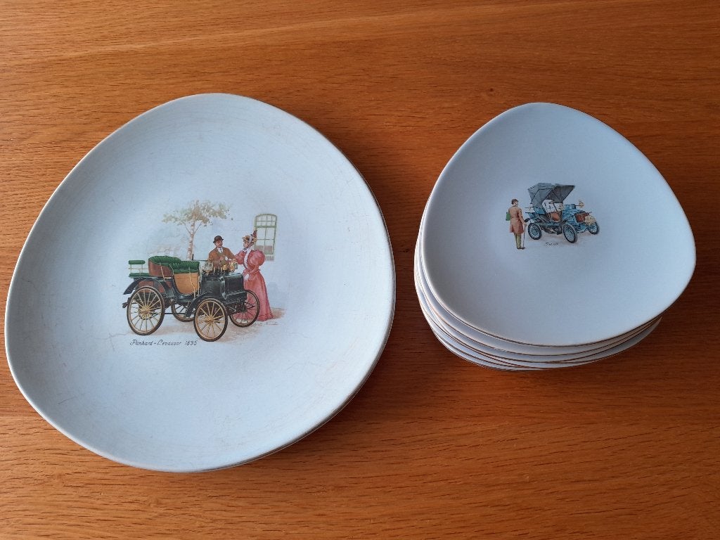 Flora Keramiek Gouda Holland, Gebakstel. London Oldtimers., Ophalen of Verzenden