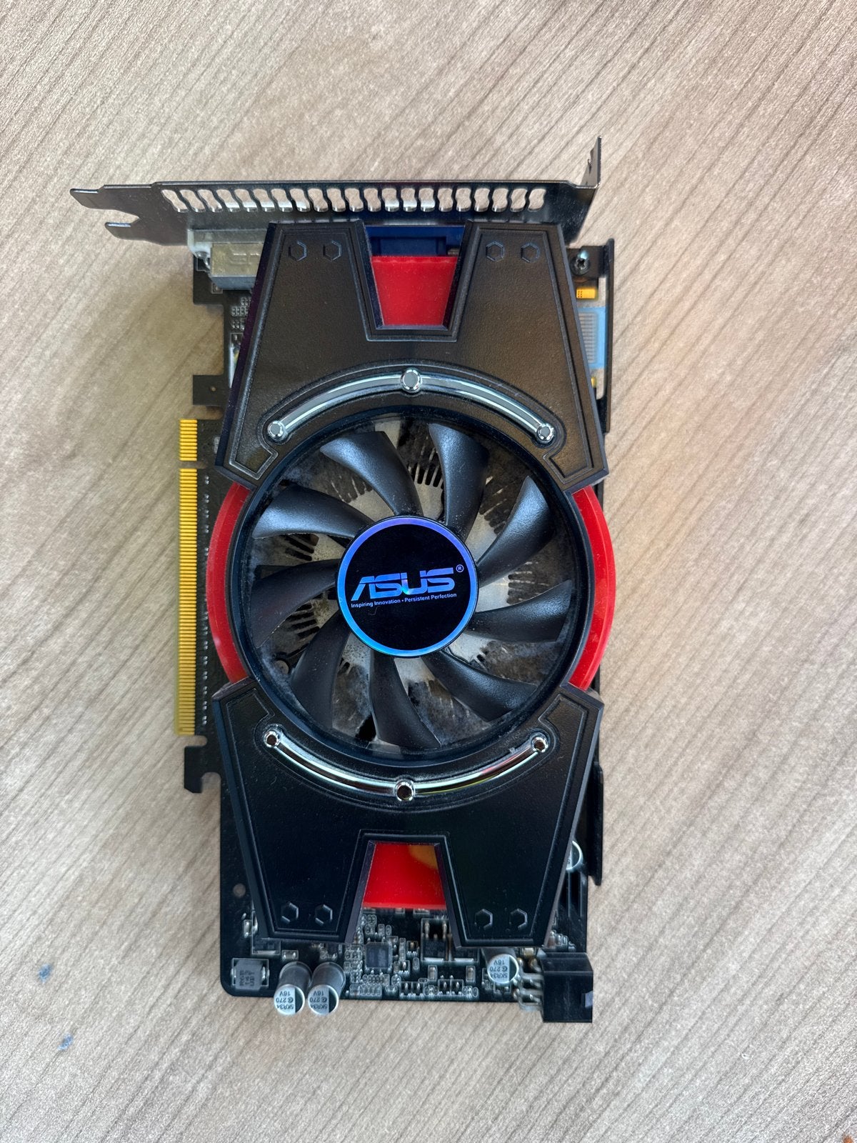 ASUS NVIDIA GeForce Videokaart - Gebruikt, Ophalen, Gebruikt, GDDR, PCI-Express 1