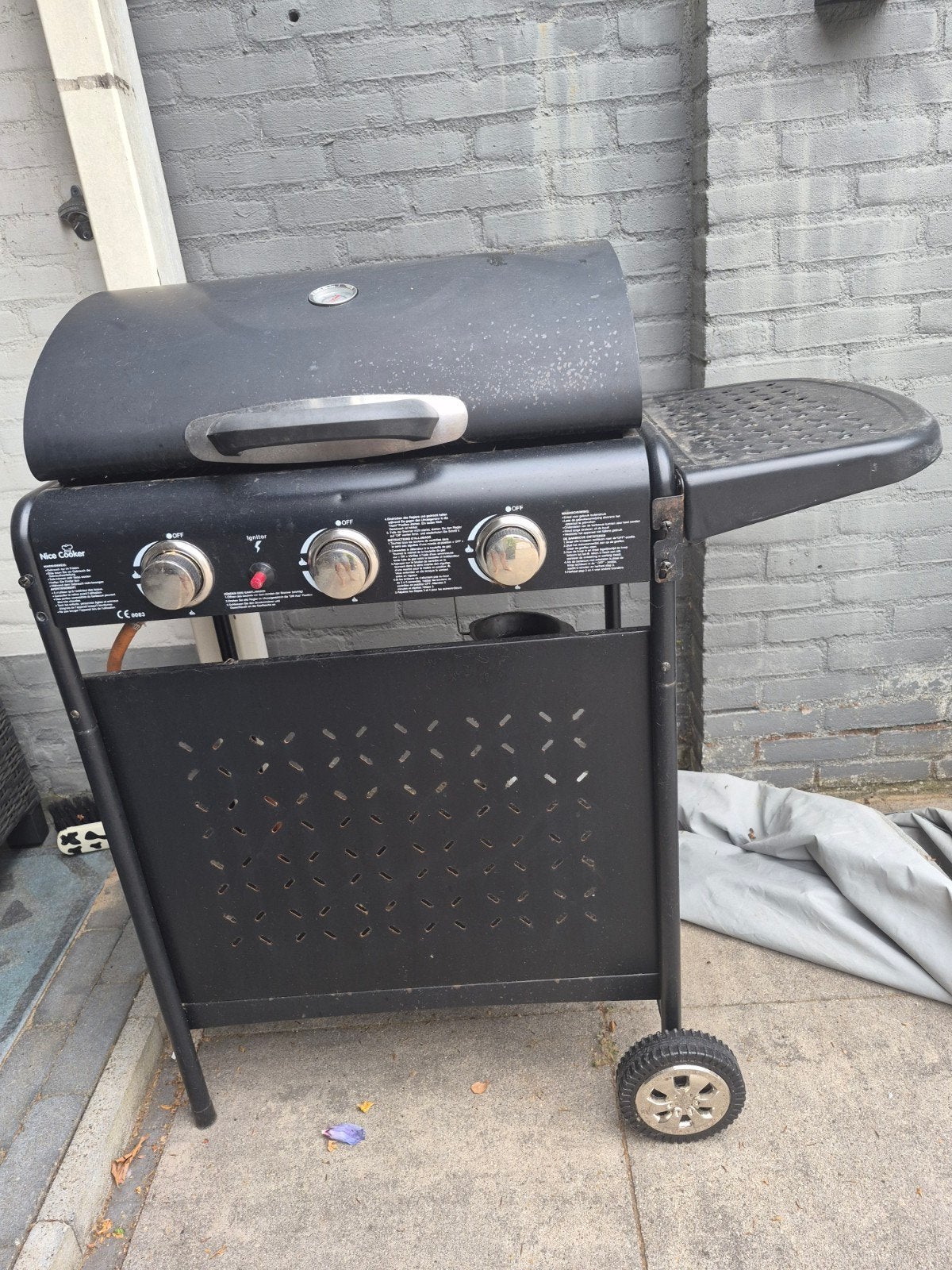 Nice Cooker Gasbarbecue met 3 branders en thermometer, Ophalen, Gebruikt, Nice Cooker