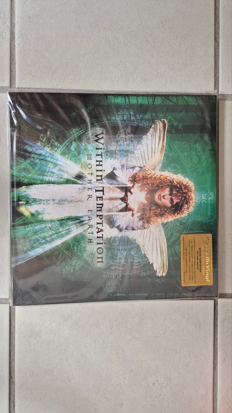 Within Temptation - Mother Earth, LTD Edition Groen Vinyl, Ophalen, Speciale editie, Nieuw in verpakking, Metal