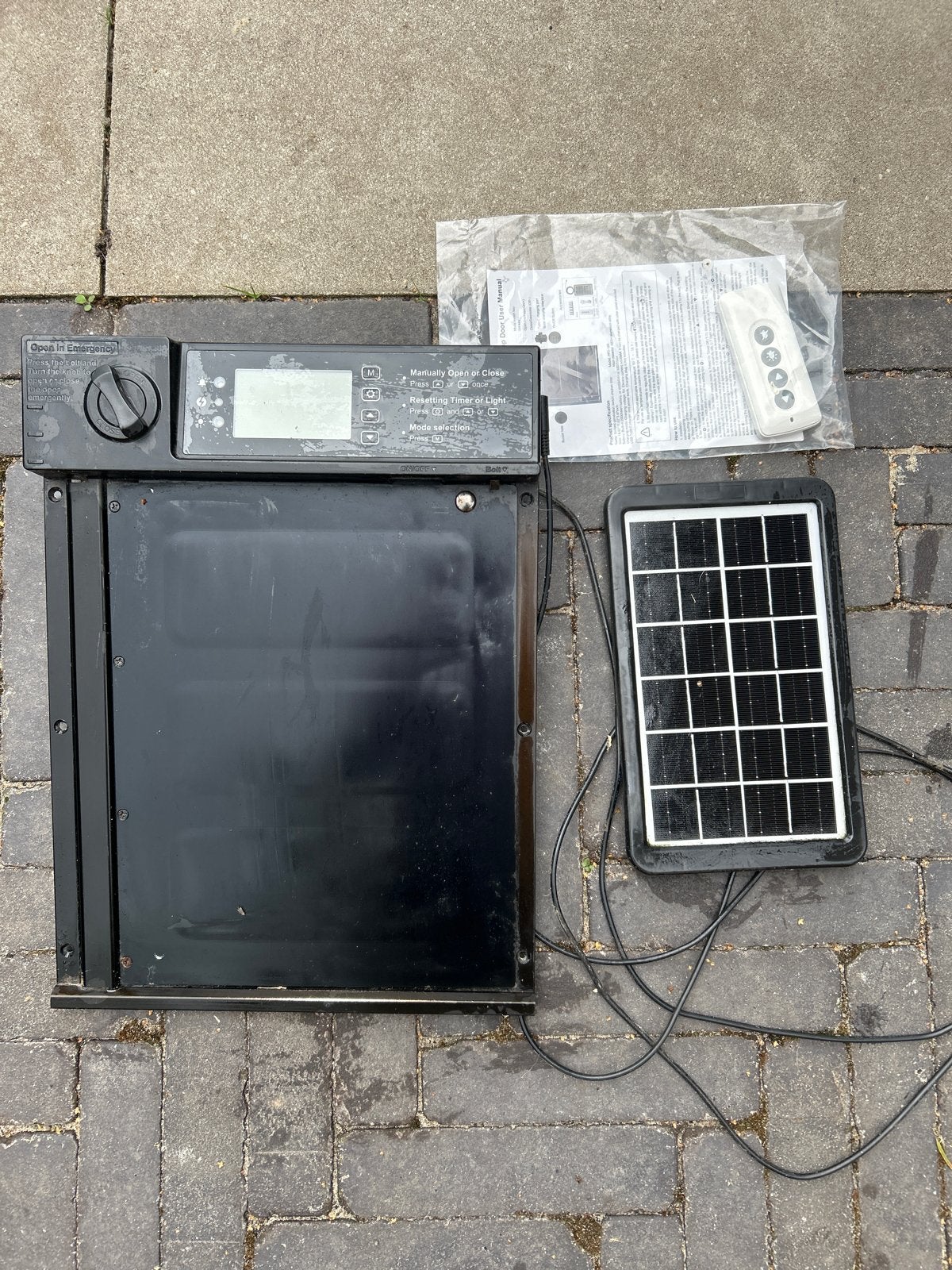 Automatisch kippenluik met zonnepaneel en afstandsbediening, Dieren en Toebehoren, Ophalen, Gebruikt