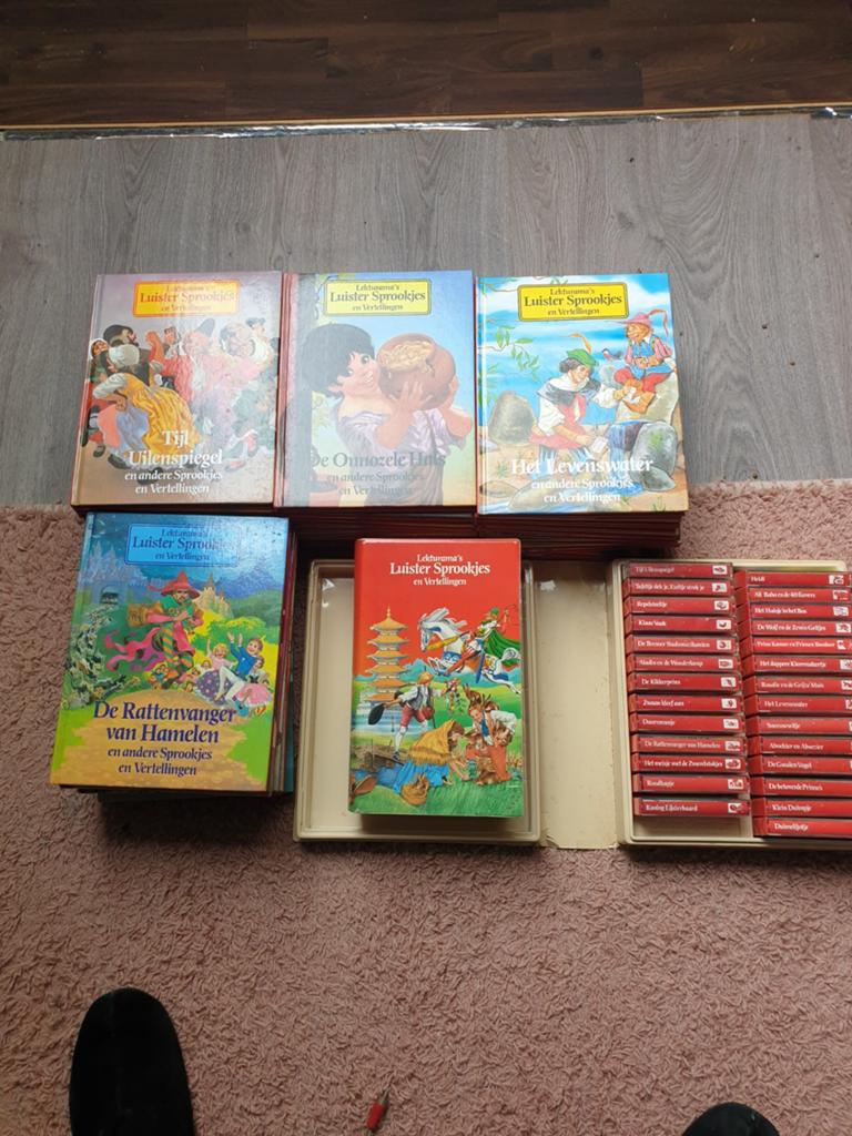 Verzameling lecturama luistersprookjes, Ophalen of Verzenden, Gelezen