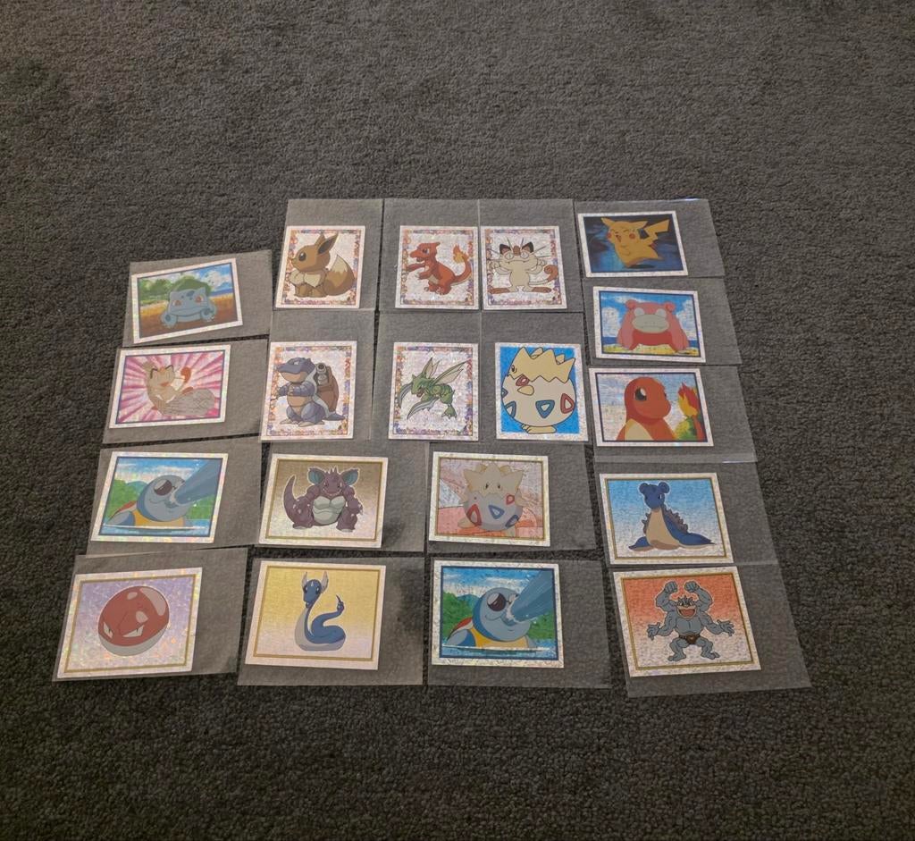 Merlin prism holo set, Hobby en Vrije tijd, Verzamelkaartspellen | Pokémon, Zo goed als nieuw, Ophalen of Verzenden
