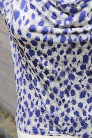 Top grijs/ blauw Isabel de Pedro mt 42 Vaste prijs OPRUIMING, Kleding | Dames, Blauw, Maat 42/44 (L), Isabel de Pedro, Ophalen of Verzenden