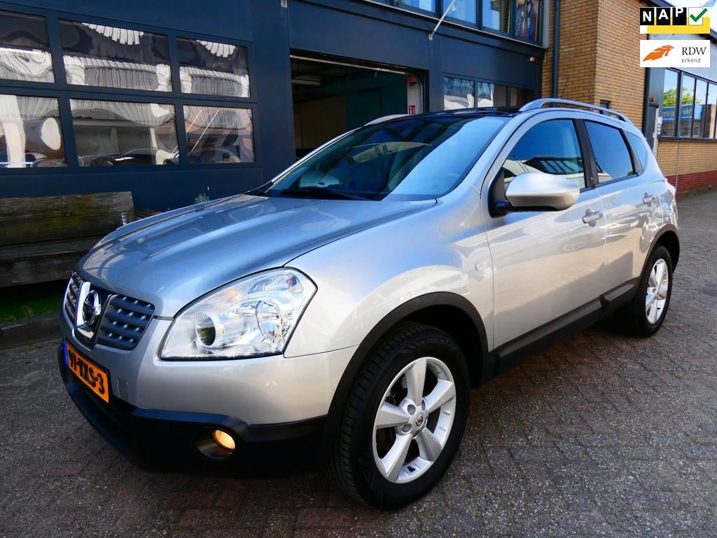 Nissan Qashqai 1.6i 114pk Clima Cruise Navi Trekhaak 1200kg., Voorwielaandrijving, 1272 kg, Gebruikt, 4 cilinders