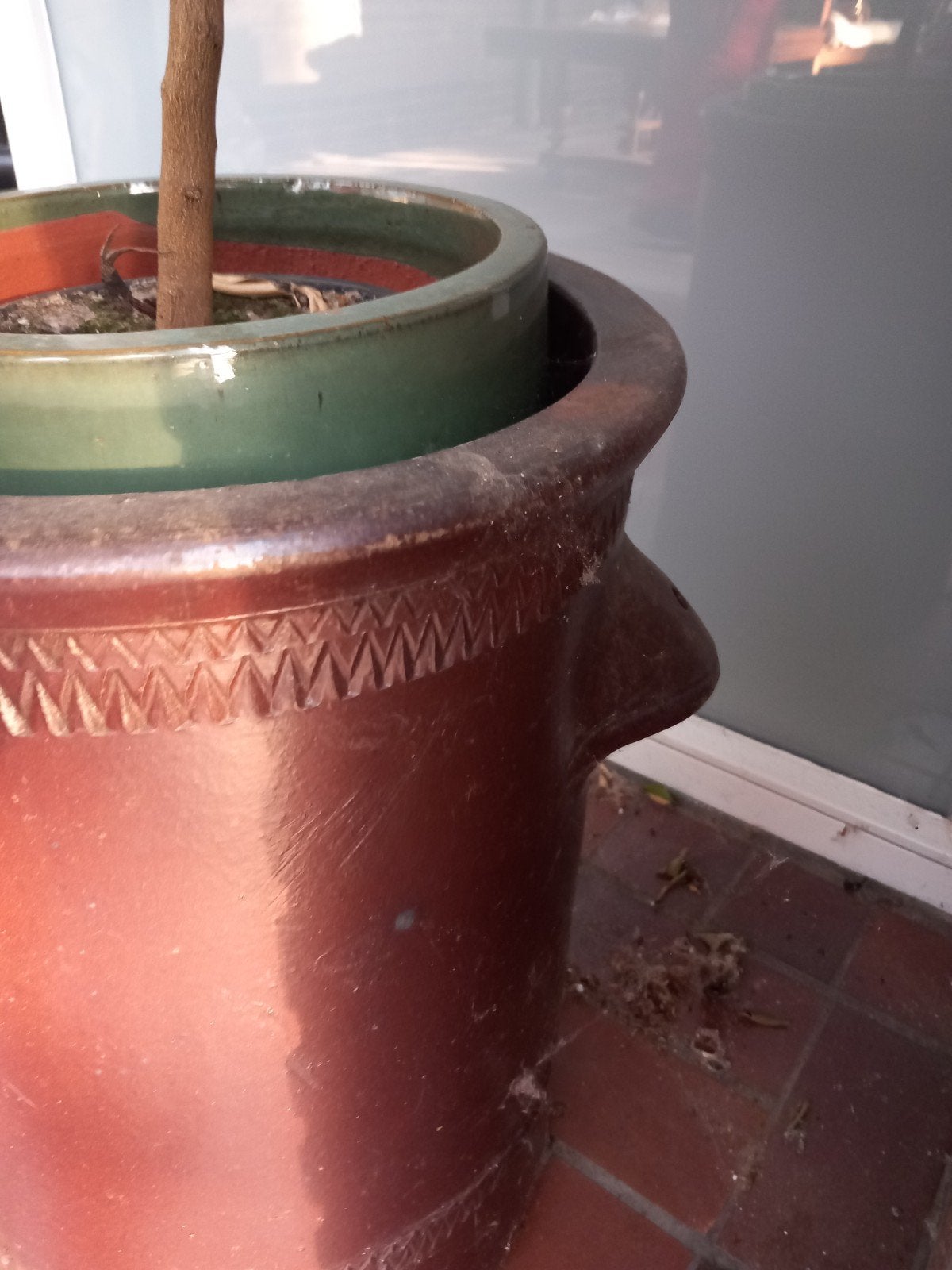 Grote terracotta bloempot / wijnvat, Tuin en Terras, Bloempotten, Ophalen, Gebruikt, 40 cm of meer, Rond