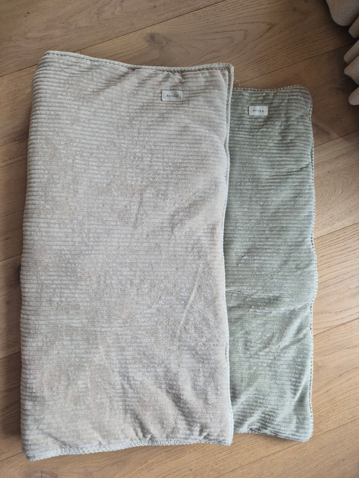Koeka boxkleed groen/beige, Kinderen en Baby's, Ophalen, Zo goed als nieuw, Boxkleed