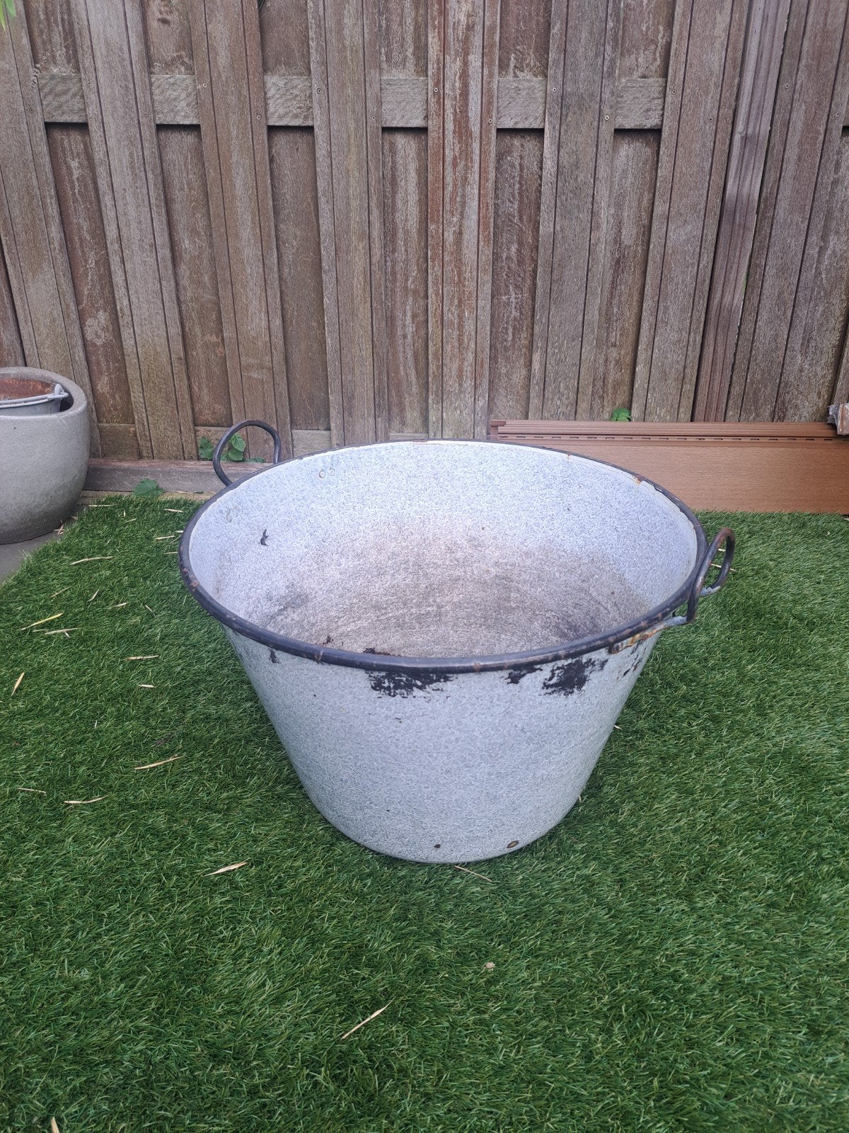 Emaille bloempot / teil, Ophalen, Gebruikt, Minder dan 60 cm, Rond