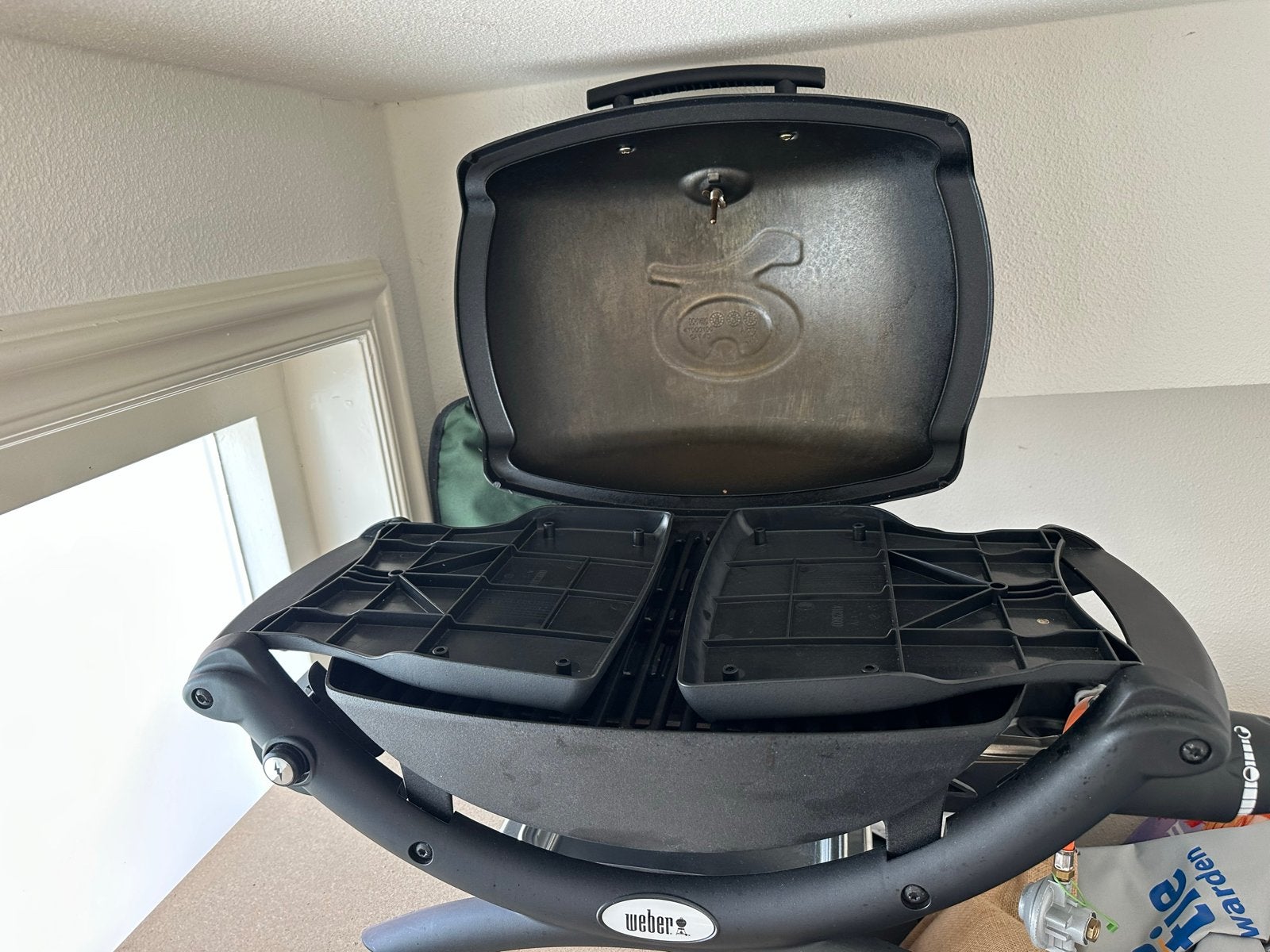 Weber Q1200 Gasbarbecue - Compact en Krachtig, Ophalen, Gebruikt