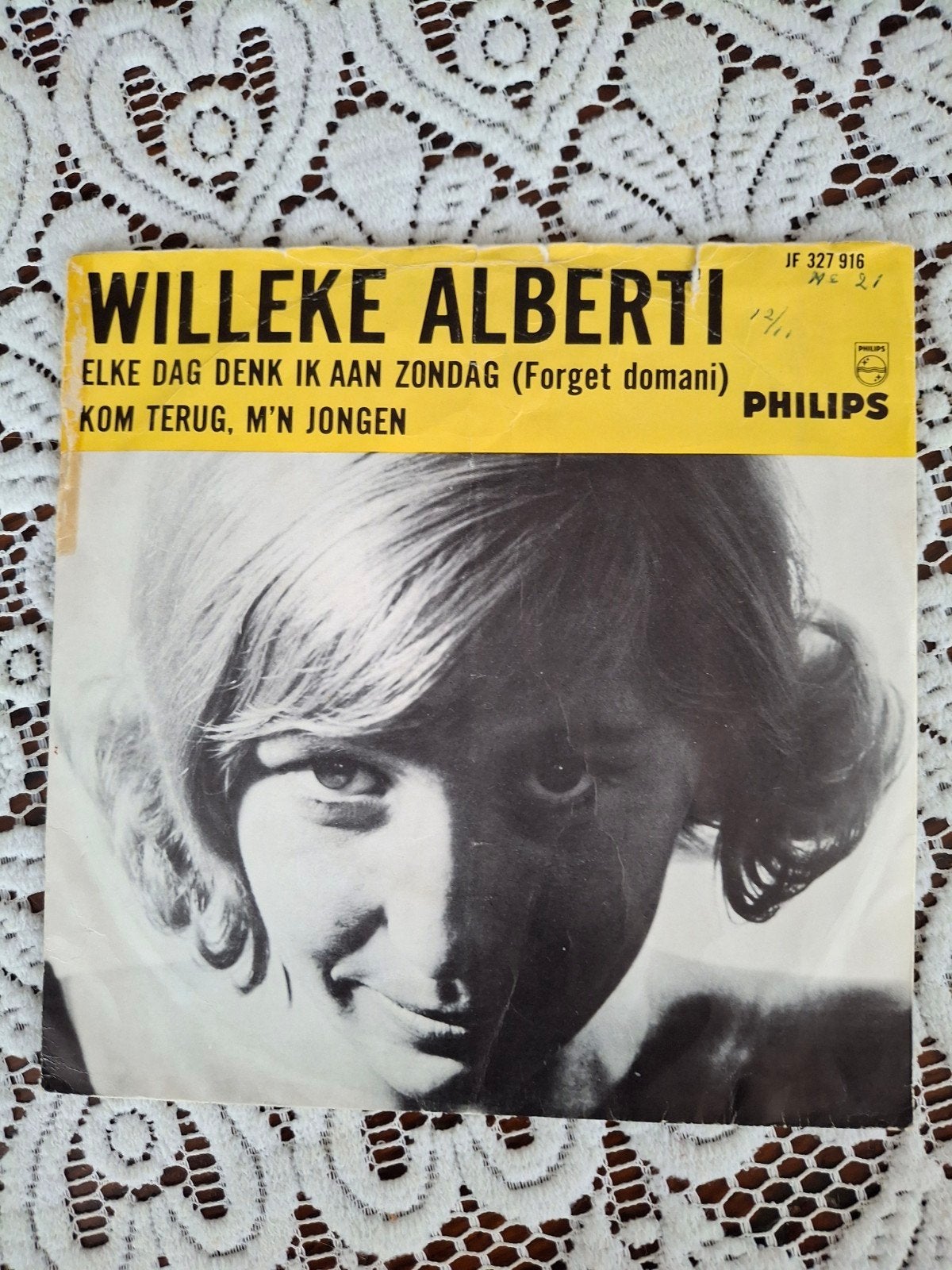 Willeke Alberti - Elke dag denk ik aan zondag., Ophalen of Verzenden, Gebruikt, Nederlandstalig