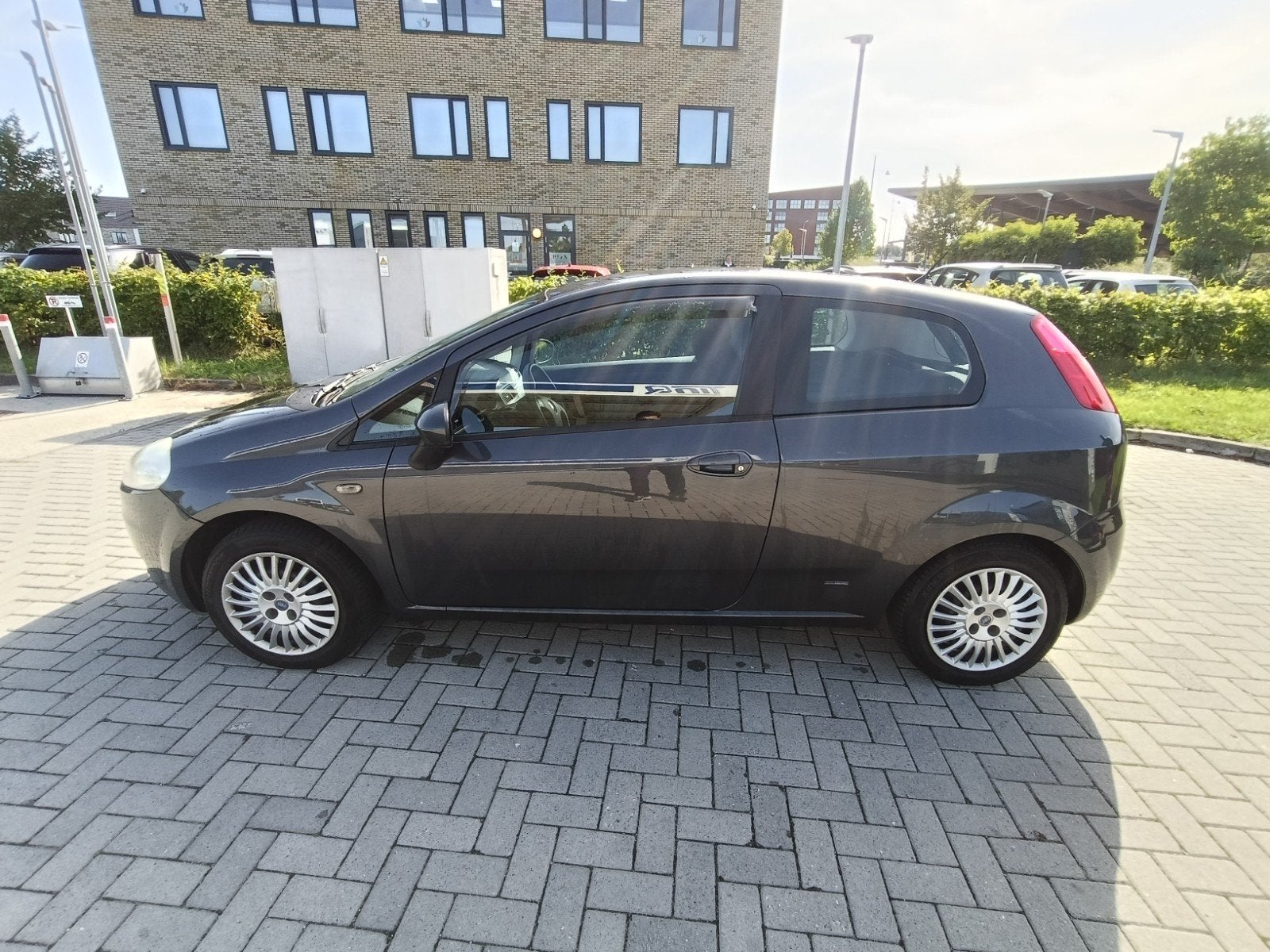 Fiat Grande Punto 1.2 2007, Airco, CarPlay Radio, Auto's, Stof, 40 €/maand, 4 cilinders, Origineel Nederlands