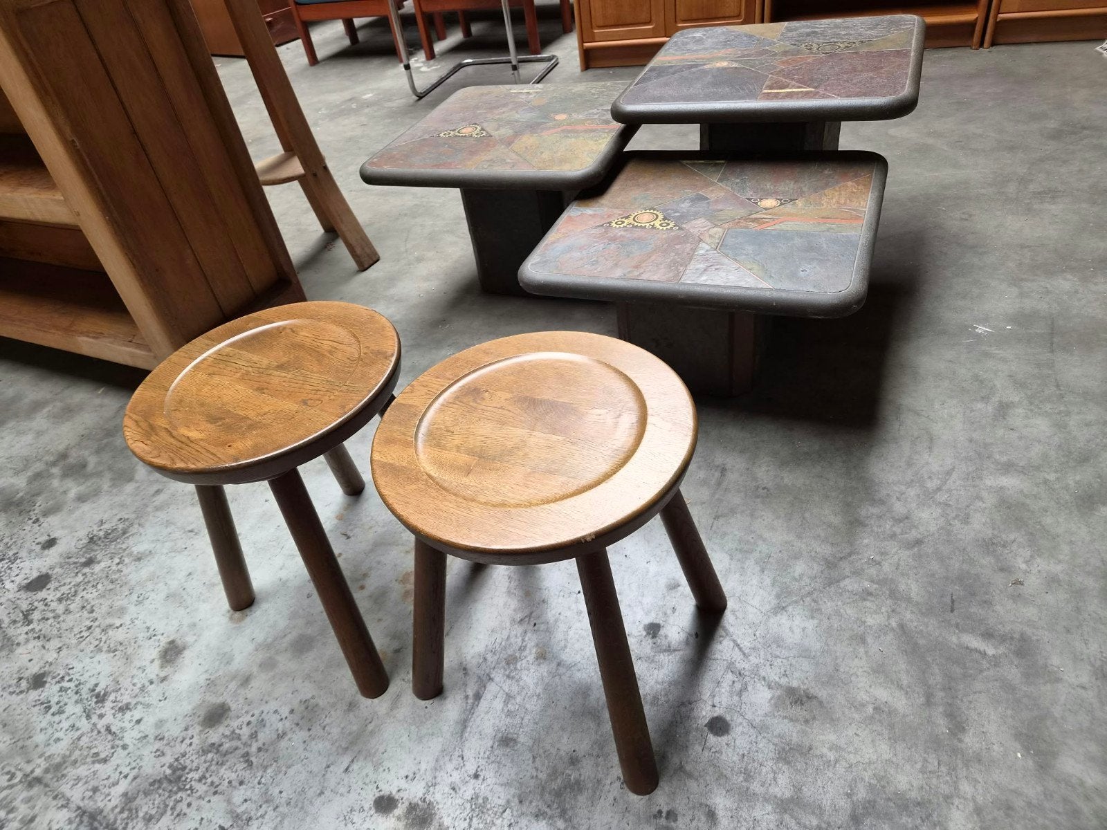 Vintage Brutalist eiken krukjes Duits design, Ophalen, Gebruikt, Geen, Hout