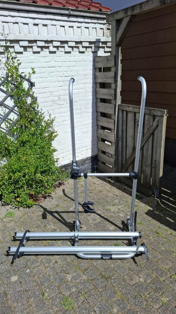 Thule Sport G2 Compact fietsendrager voor 2 fietsen, Ophalen of Verzenden, 2 fietsen, Gebruikt, Achterklepdrager