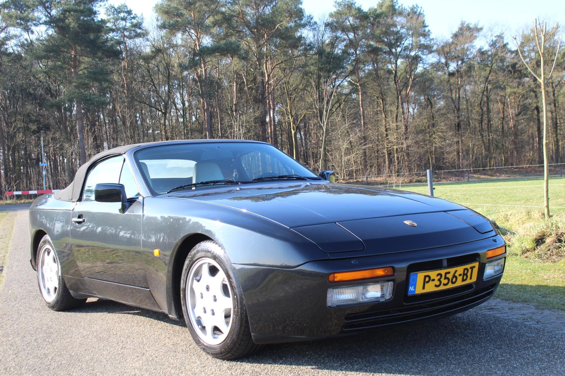 Porsche 944 3.0 S2 Cabrio 94000KM! Collectors Item!, foto 5