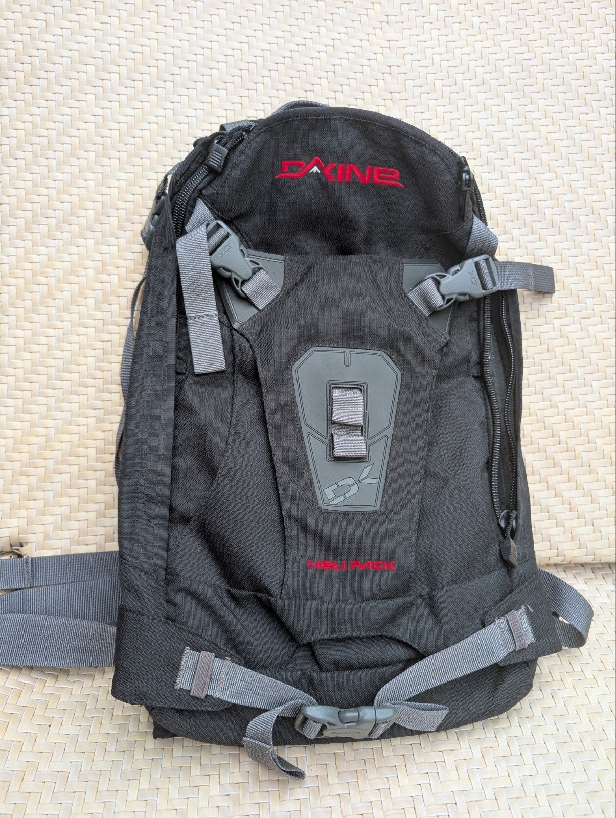 Dakine Heli Pack - Zwarte rugzak voor skiën/snowboarden, 25 tot 40 cm, Nieuw, Ophalen of Verzenden, Trekking