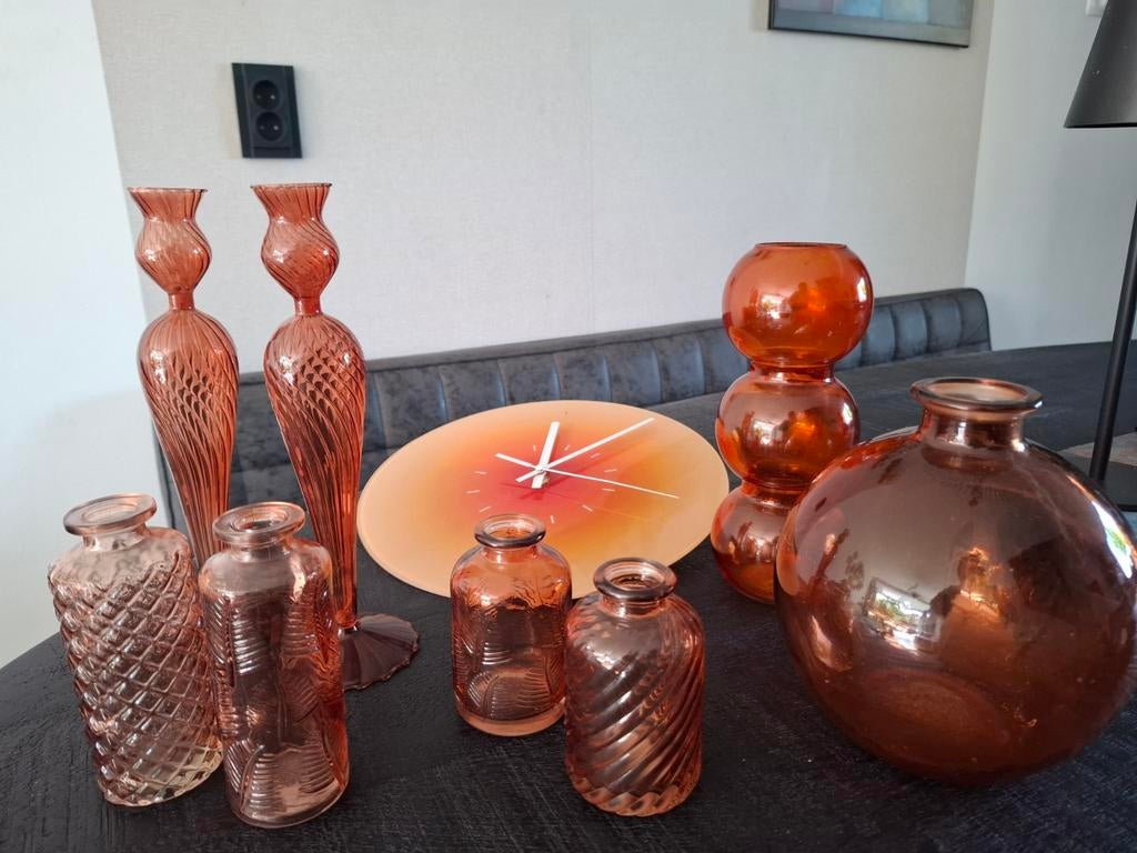 Set van 9 oranje/amberkleurige glazen vazen en kandelaars, Huis en Inrichting, Woonaccessoires | Vazen, Ophalen, Oranje, Minder dan 50 cm